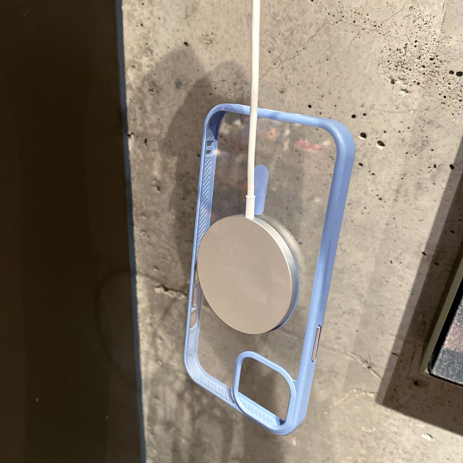 Transparent MagSafe Magnetic Cover for iPhone